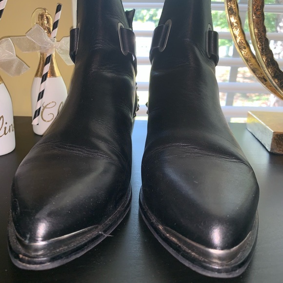 Zara spike/studded ankle bootie. Black 41 leather - Picture 3 of 8